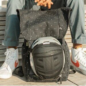 PO CAMPO Visi Hemp Ara 20 L Cycling Bike Backpack Fits 15" Laptop Helmet Harness